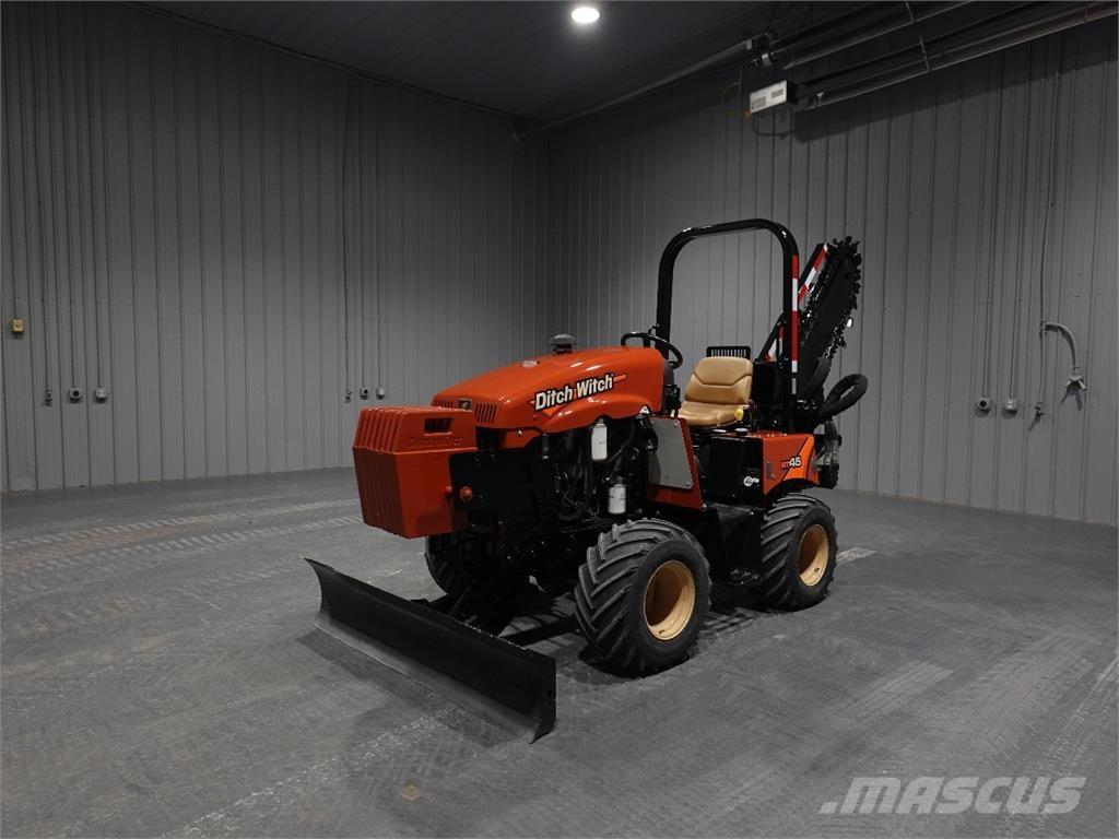 Ditch Witch rt45 Scavafossi