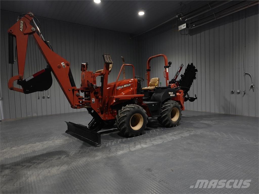 Ditch Witch RT55 Scavafossi