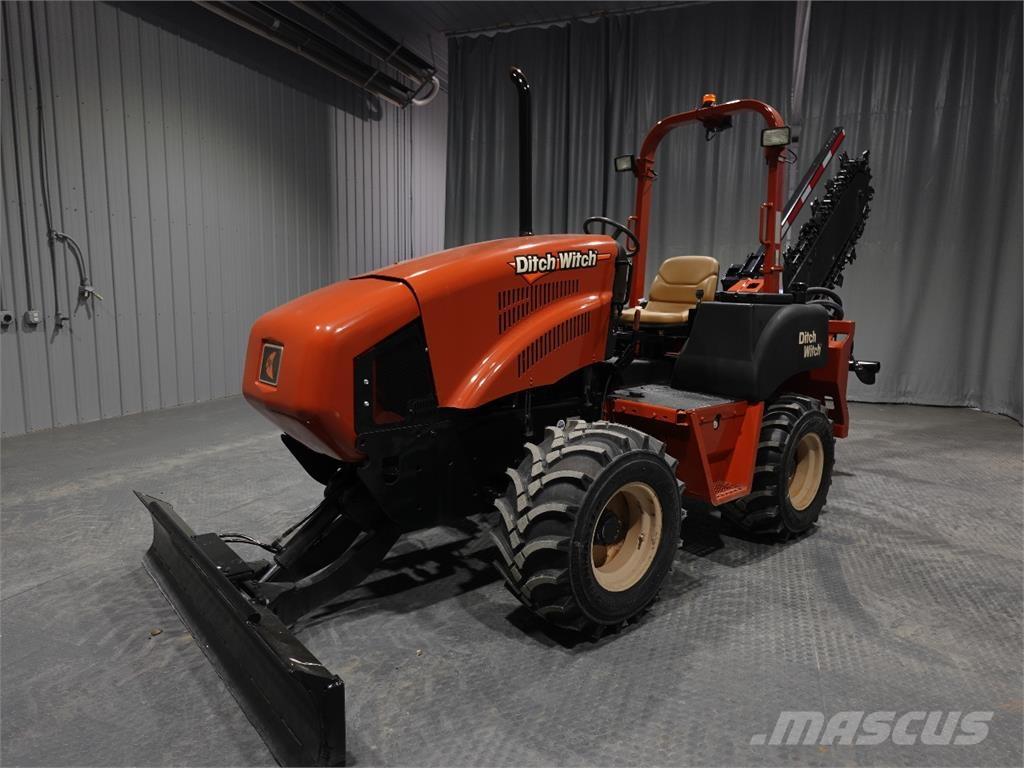Ditch Witch RT80 Scavafossi