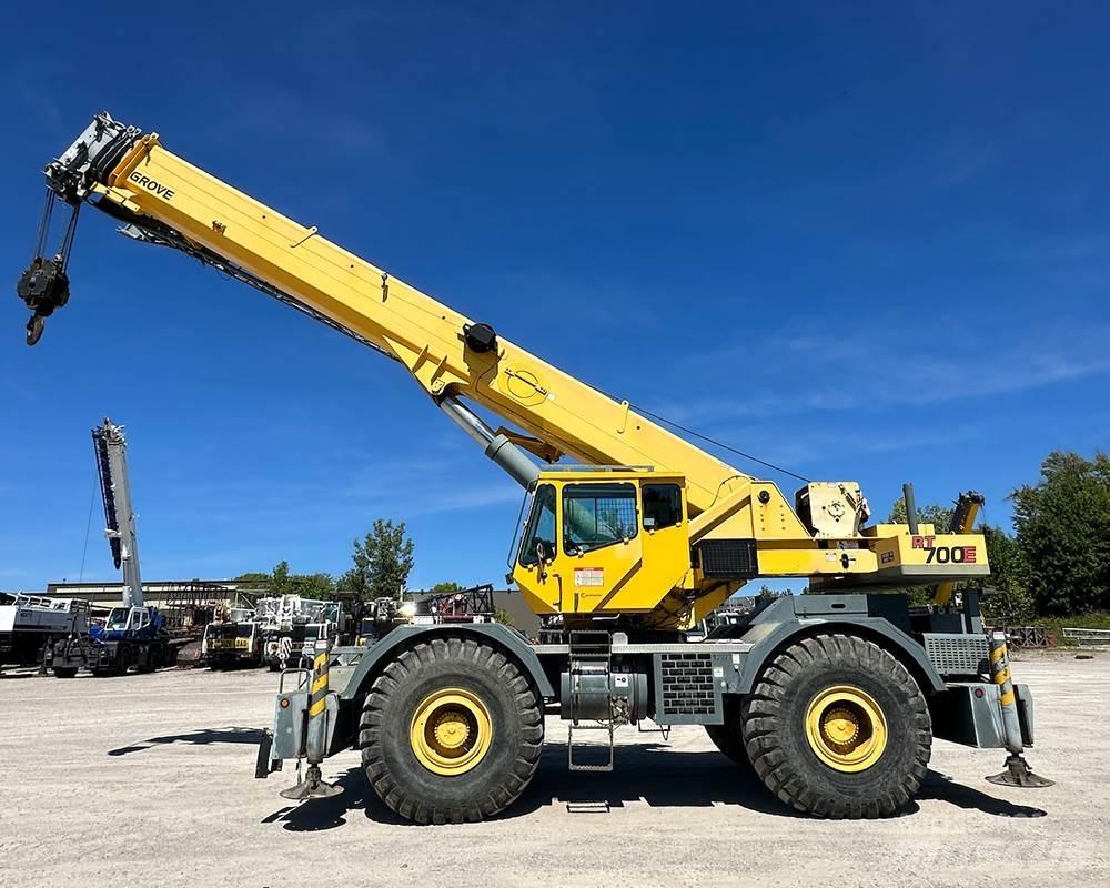Grove 750E Gru per terreni difficili