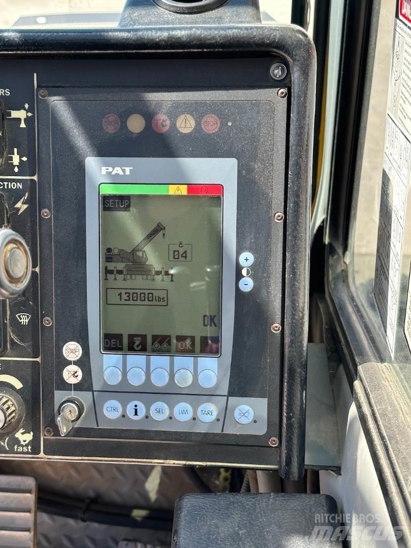 Grove RT700E Gru per terreni difficili