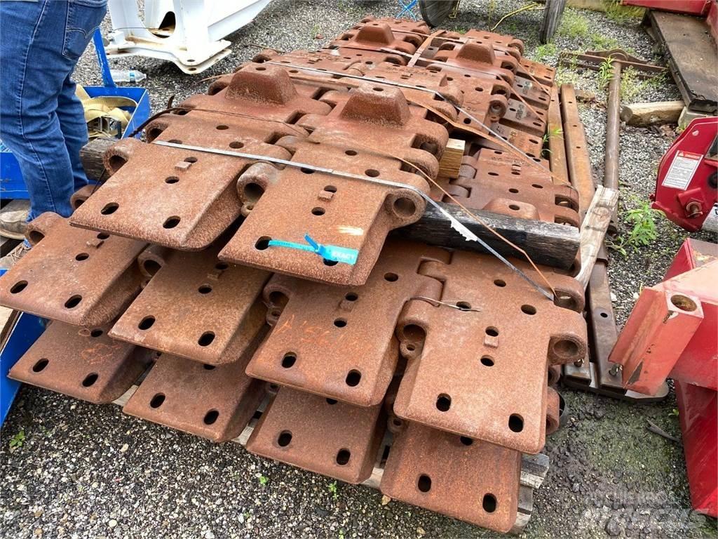 Manitowoc  Catene, cingoli e sottocarro