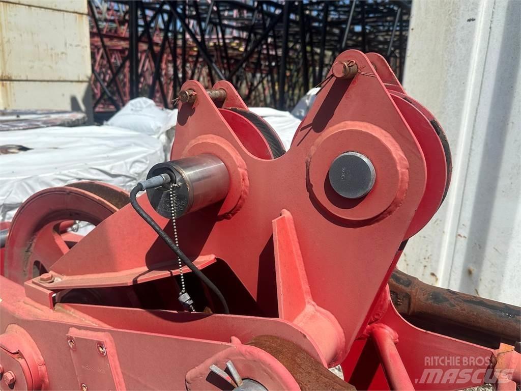 Manitowoc  Bracci e avambracci