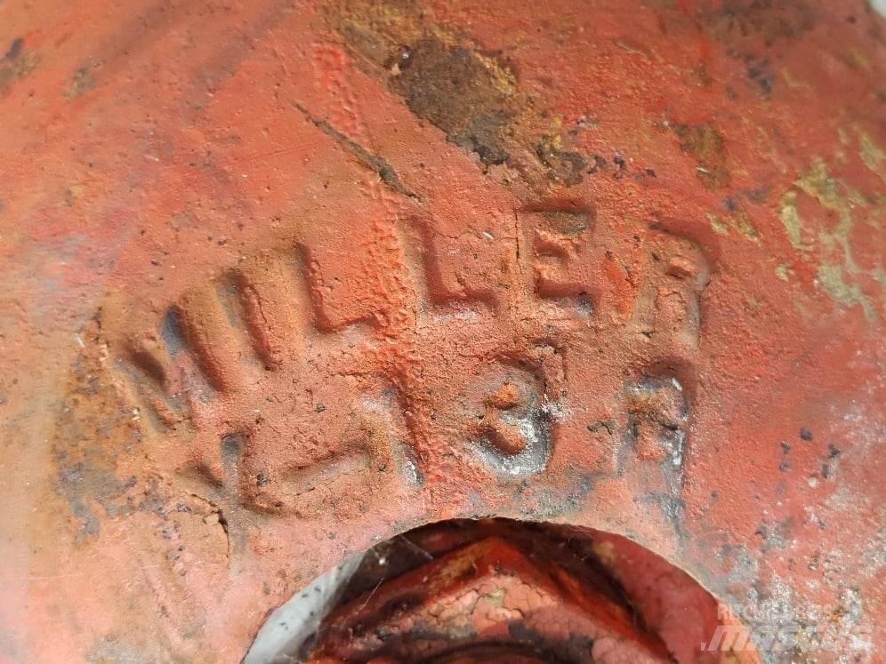 Miller X-13 Parti e equipaggiamenti per Gru