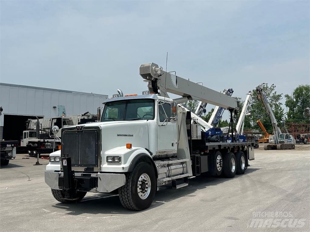 National 8100D Autogru