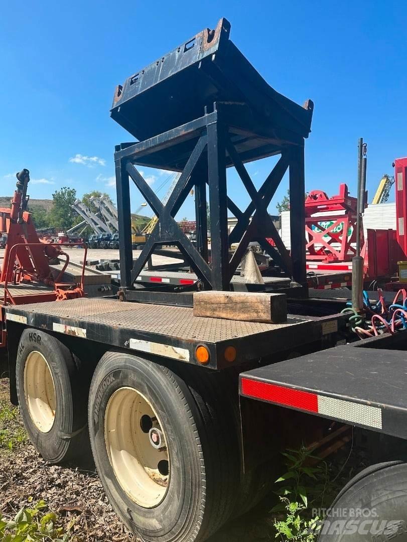 Nelson  Carrelli Trailers