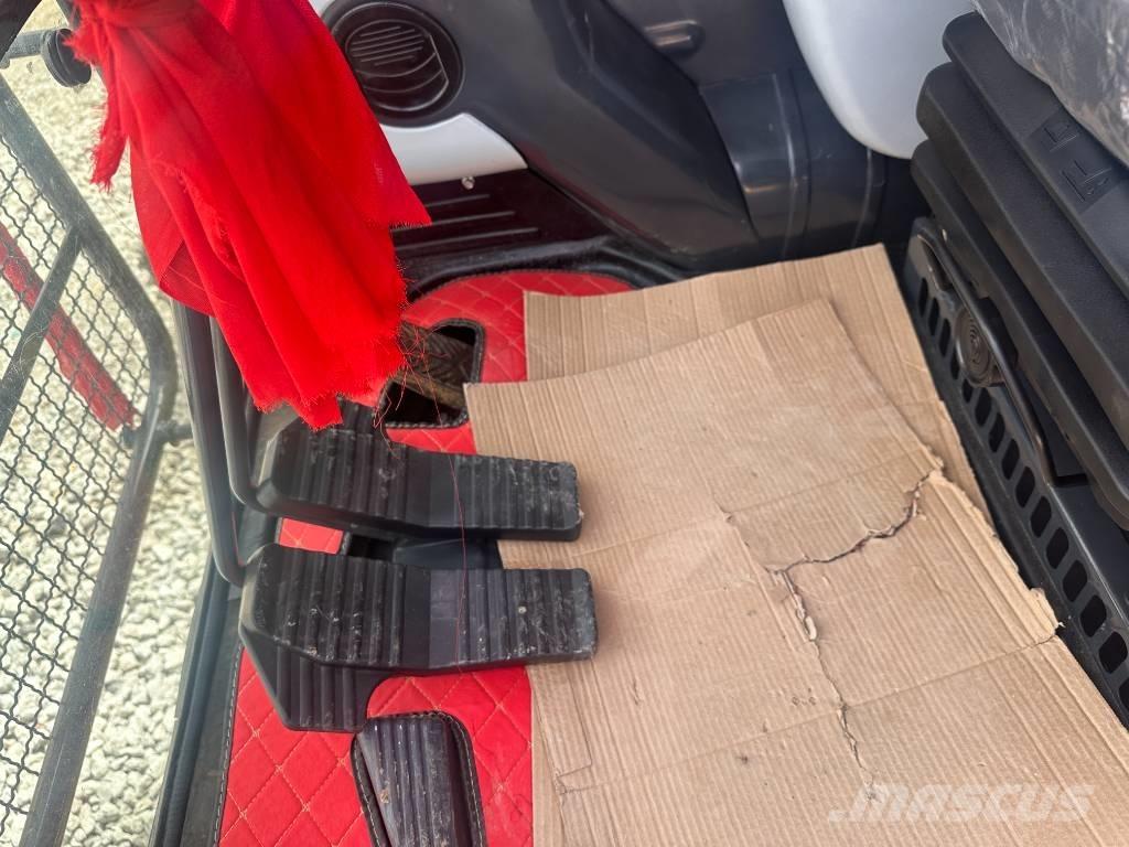 Komatsu PC 240 Escavatori cingolati