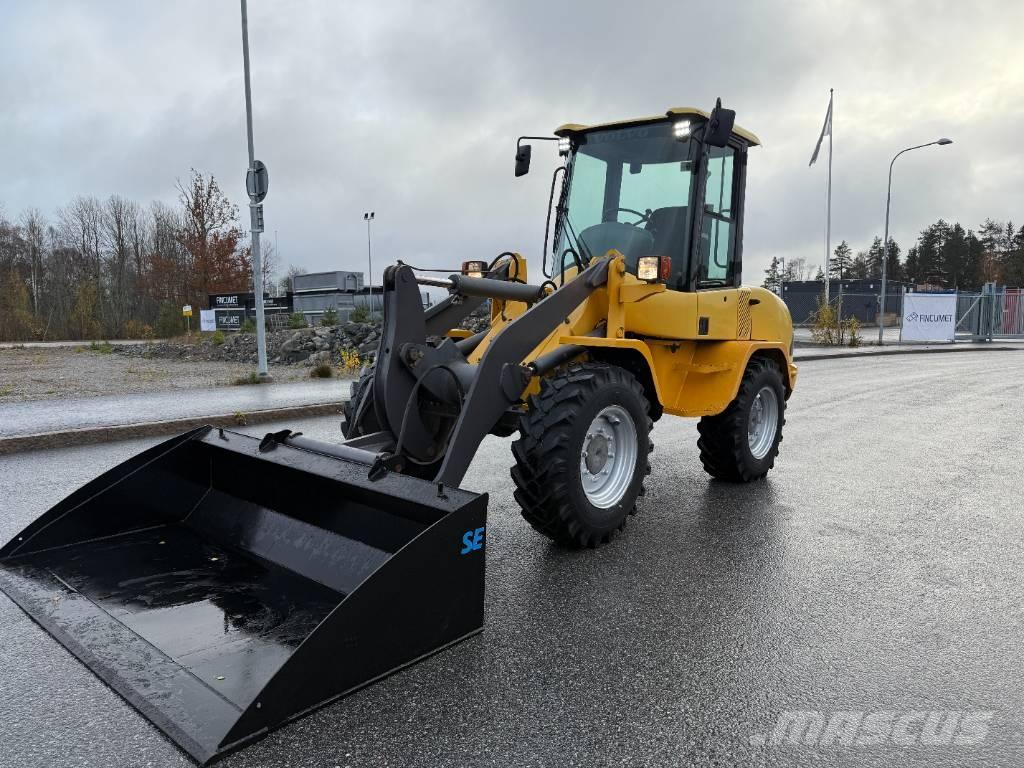 Volvo L 30 B Pale gommate