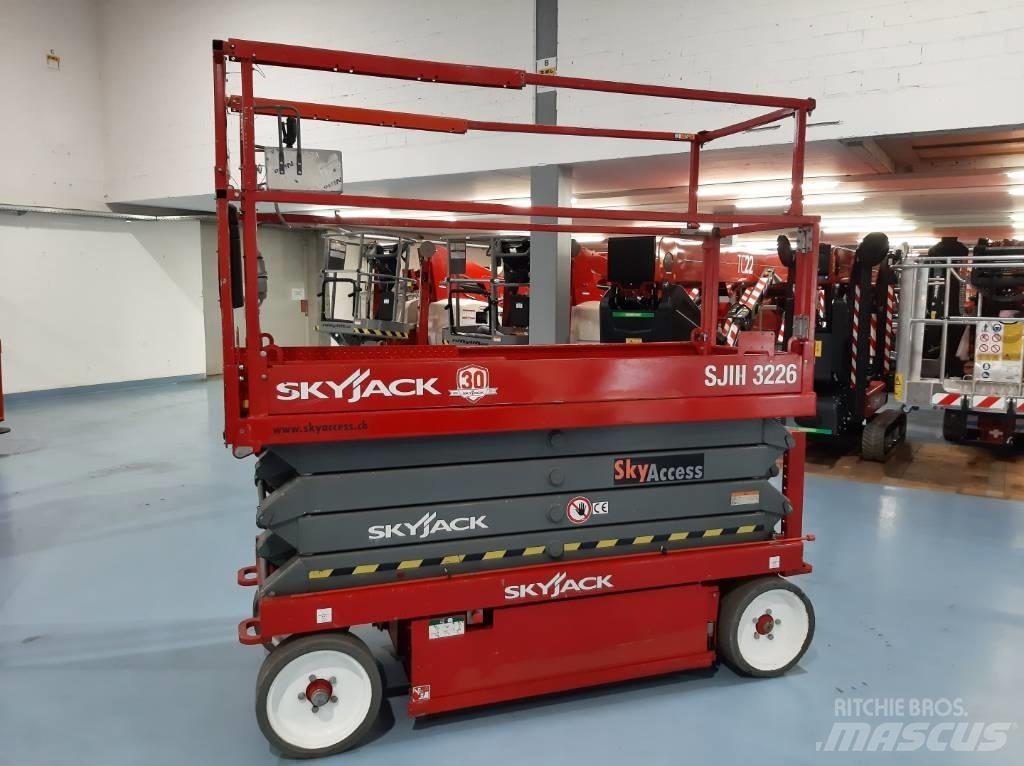 SkyJack SJIII 3226 Piattaforme a pantografo