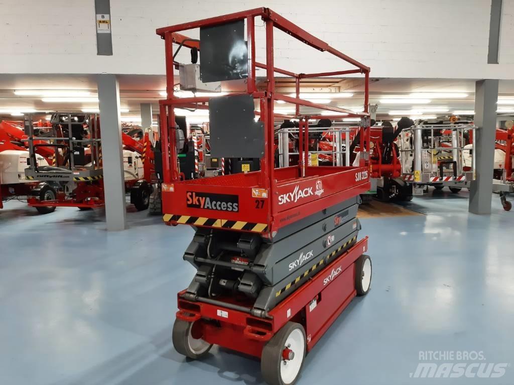 SkyJack SJIII 3226 Piattaforme a pantografo