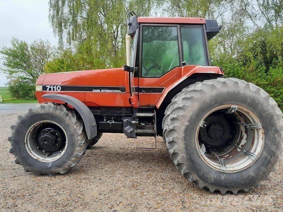 Case IH Magnum 7110 Trattori