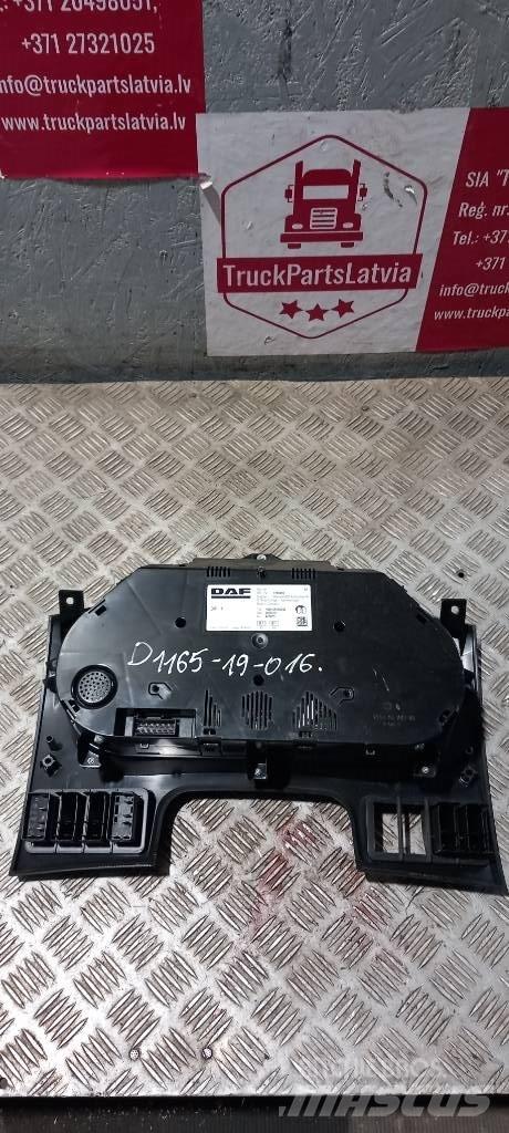 DAF XF 105.   1789469 Componenti elettroniche