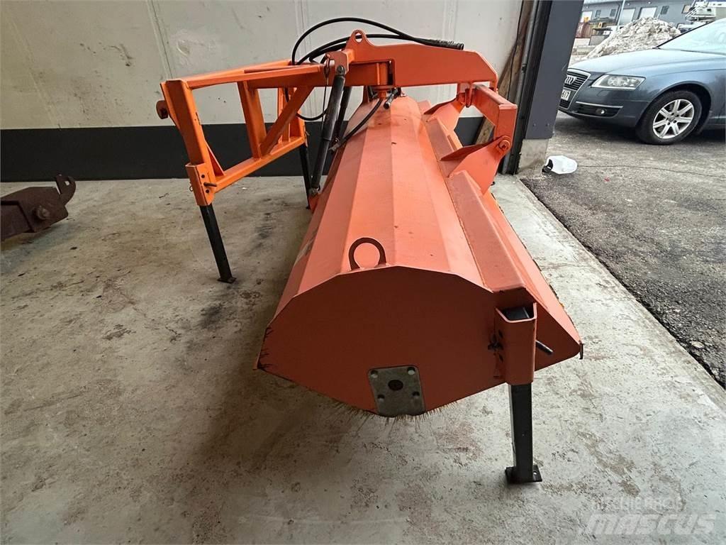 FMG avoharja AH240 Spazzole