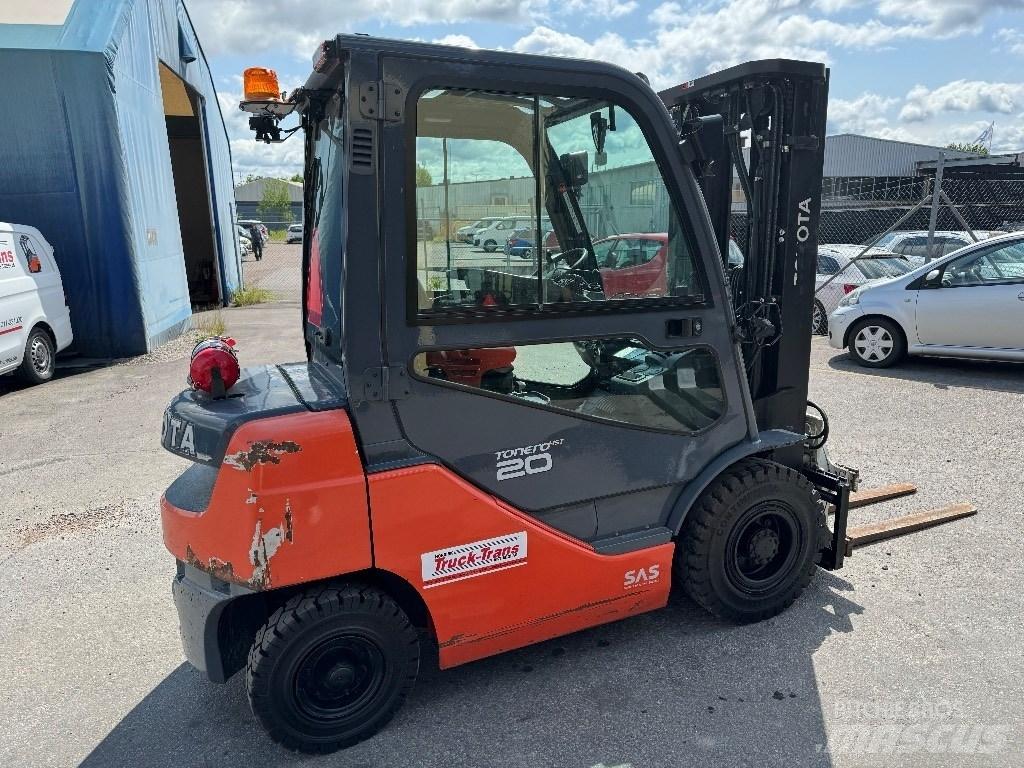 Toyota 06-8FD20F Carrelli elevatori diesel