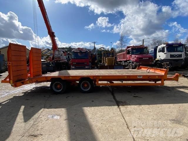 Pronar RC 2100 Semirimorchi Ribassati