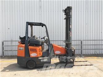 Aisle-Master 20S Elevatore passaggio stretto