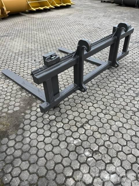 Volvo Forks Forche