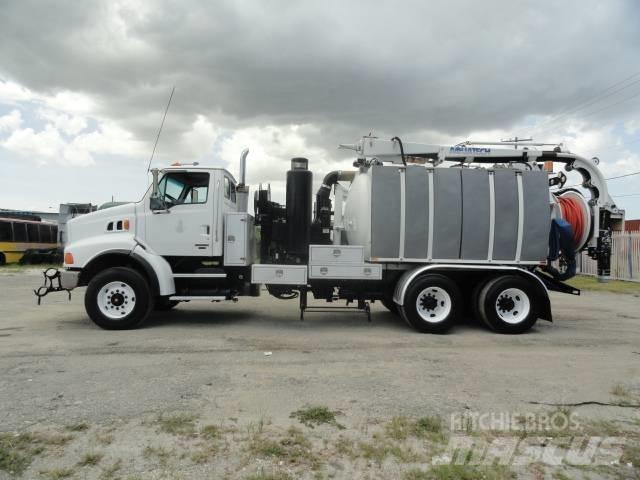 Sterling LT 9500 Camion autospurgo