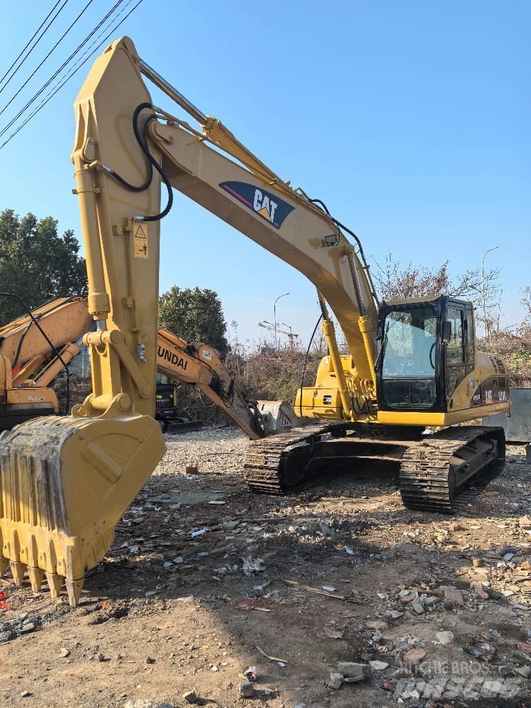 CAT 320 Escavatori cingolati