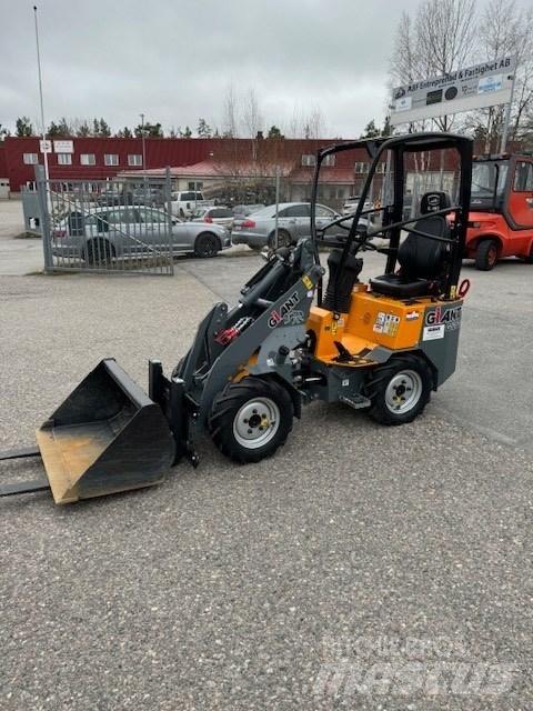 GiANT G 1200 Mini pale