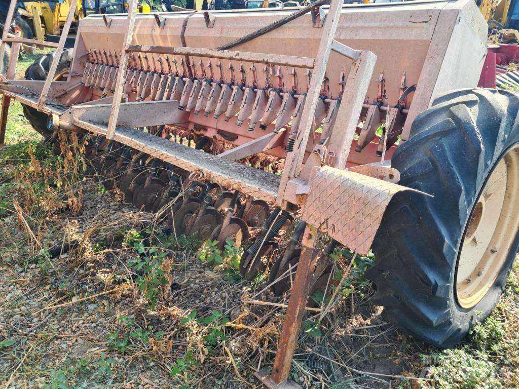 Kuhn 4M Seminatrici combinate
