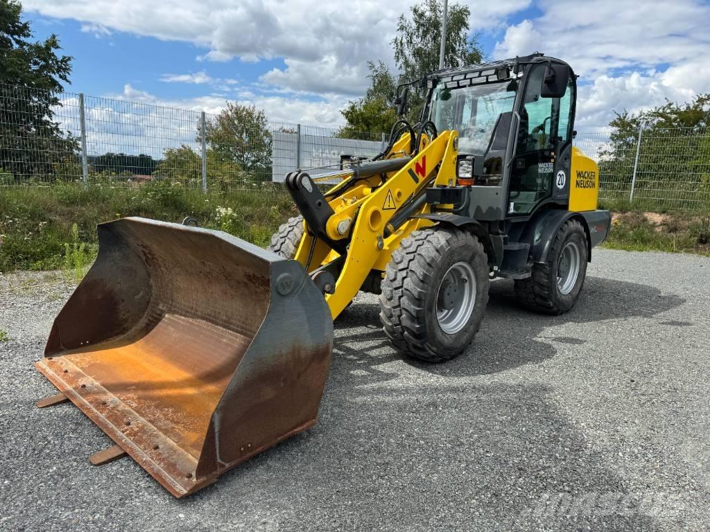 Wacker Neuson WL60 Pale gommate