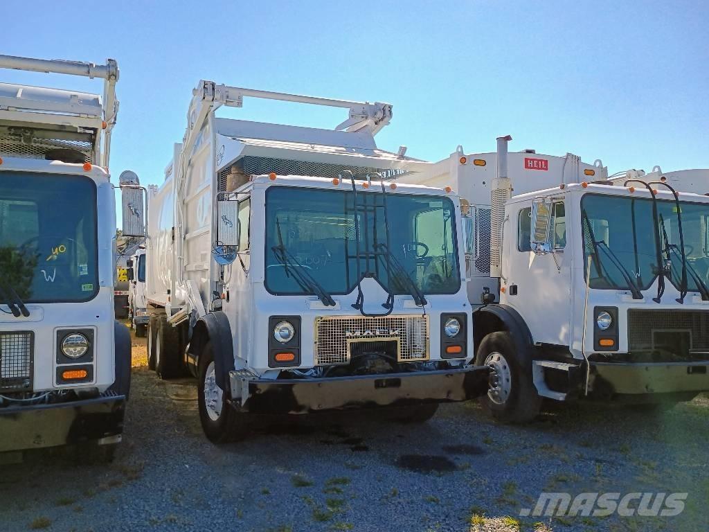 Mack MR Camion dei rifiuti