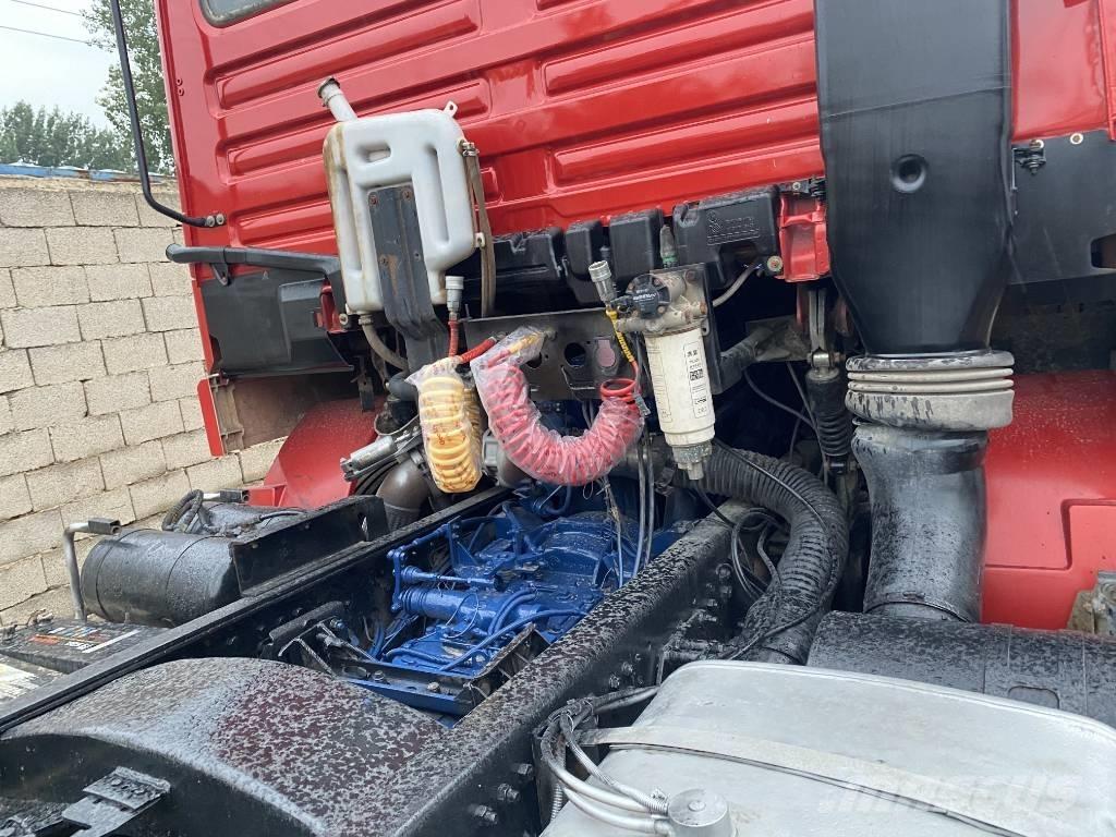 Shacman F3000 6x4 Motrici e Trattori Stradali