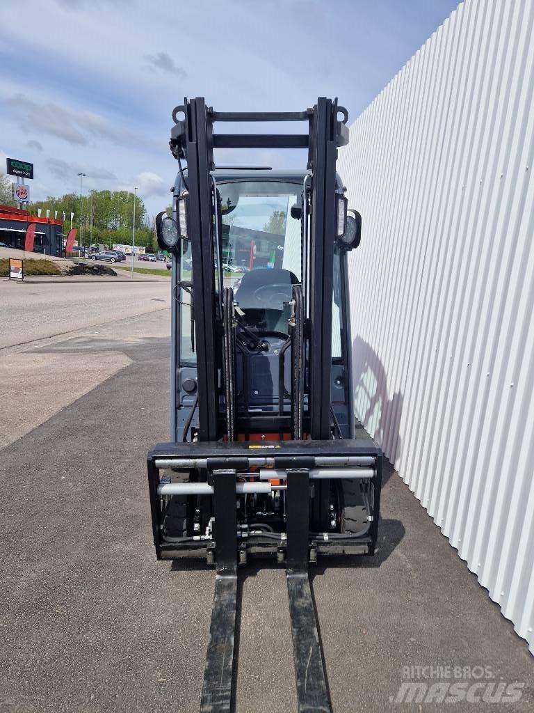 Toyota 8 FBE 16 T Carrelli elevatori elettrici