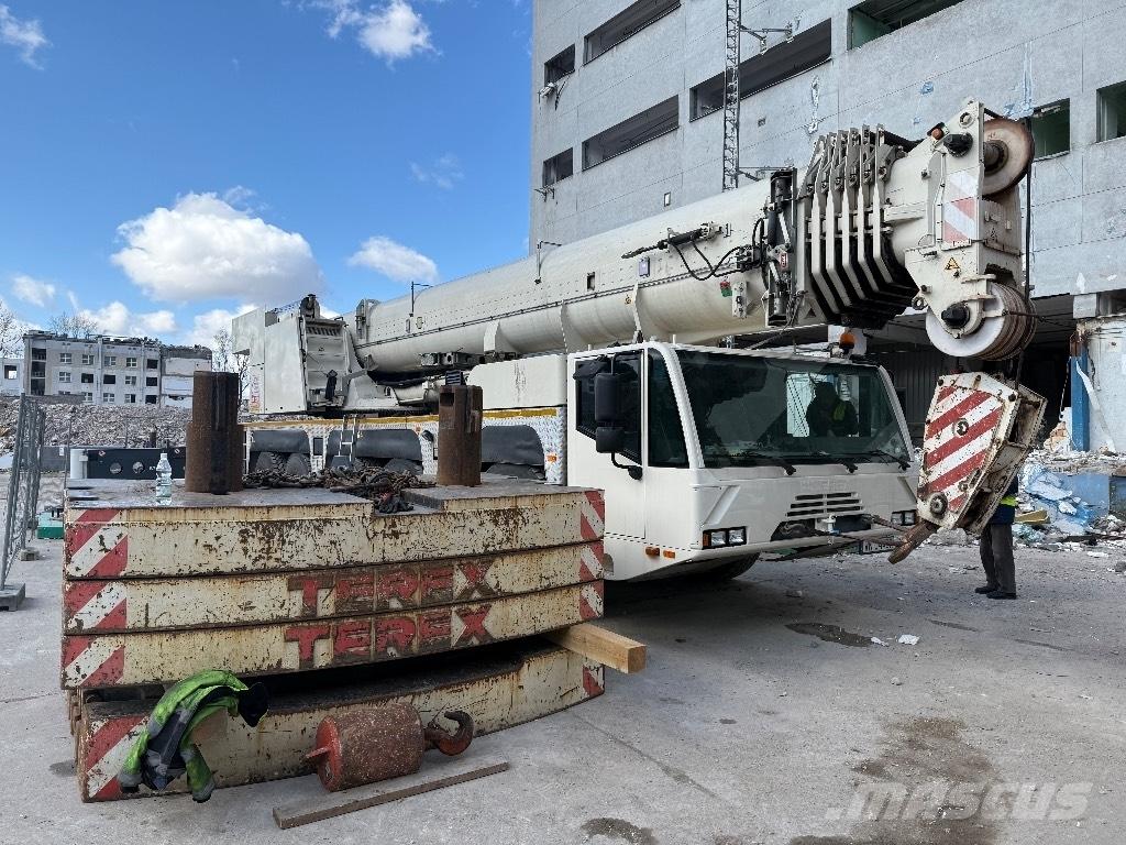 Demag AC 200-1 Gru per tutti i terreni