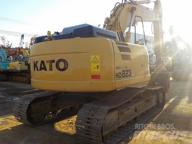 Kato HD823MR-6 Escavatori cingolati