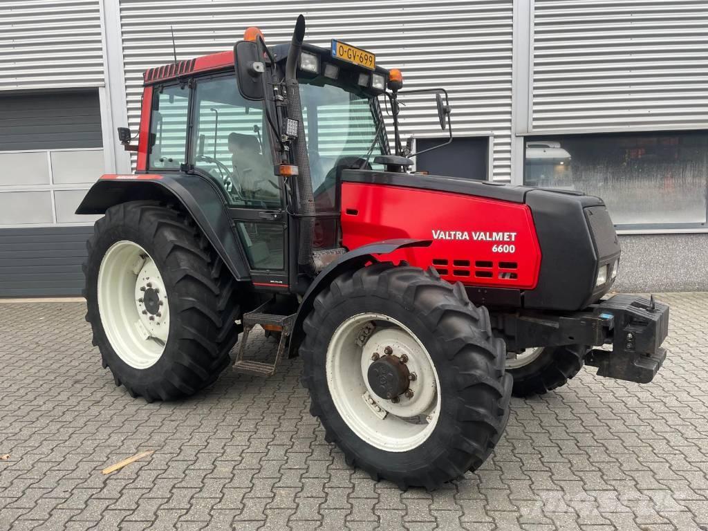 Valtra 6600 tractor Trattori