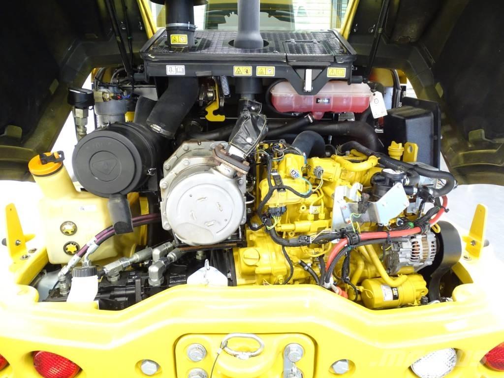 CAT 906M Pale gommate