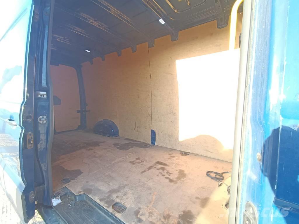 Volkswagen Crafter Furgone chiuso