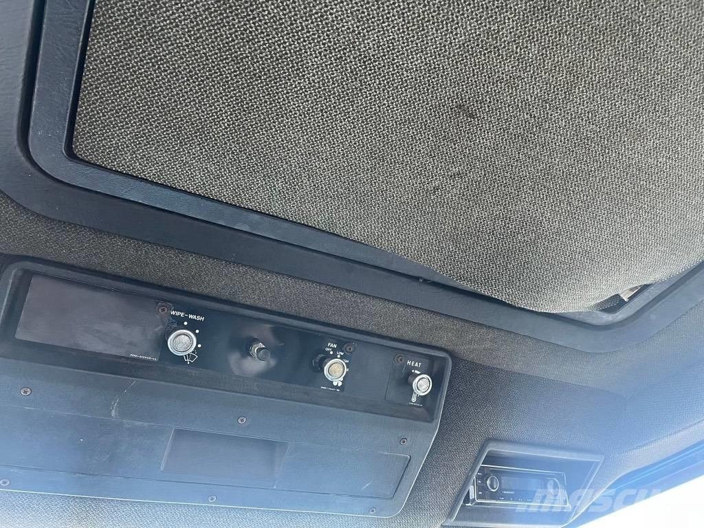 Ford 6610 II MYYTY Trattori