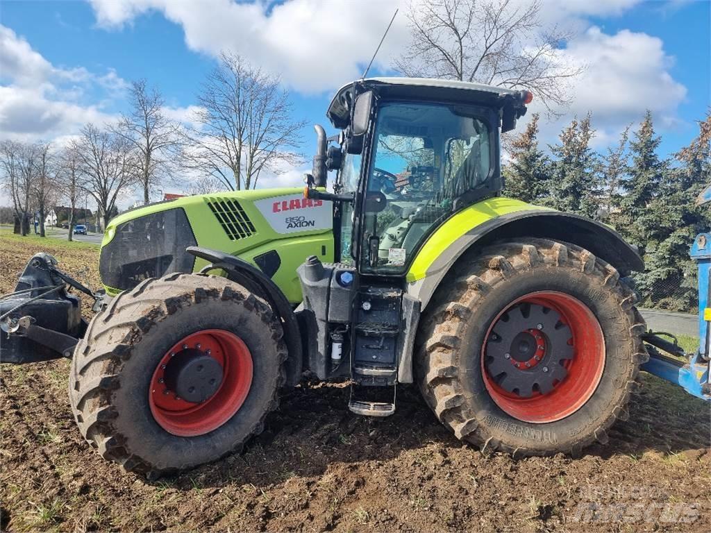 CLAAS Axion 850 Trattori