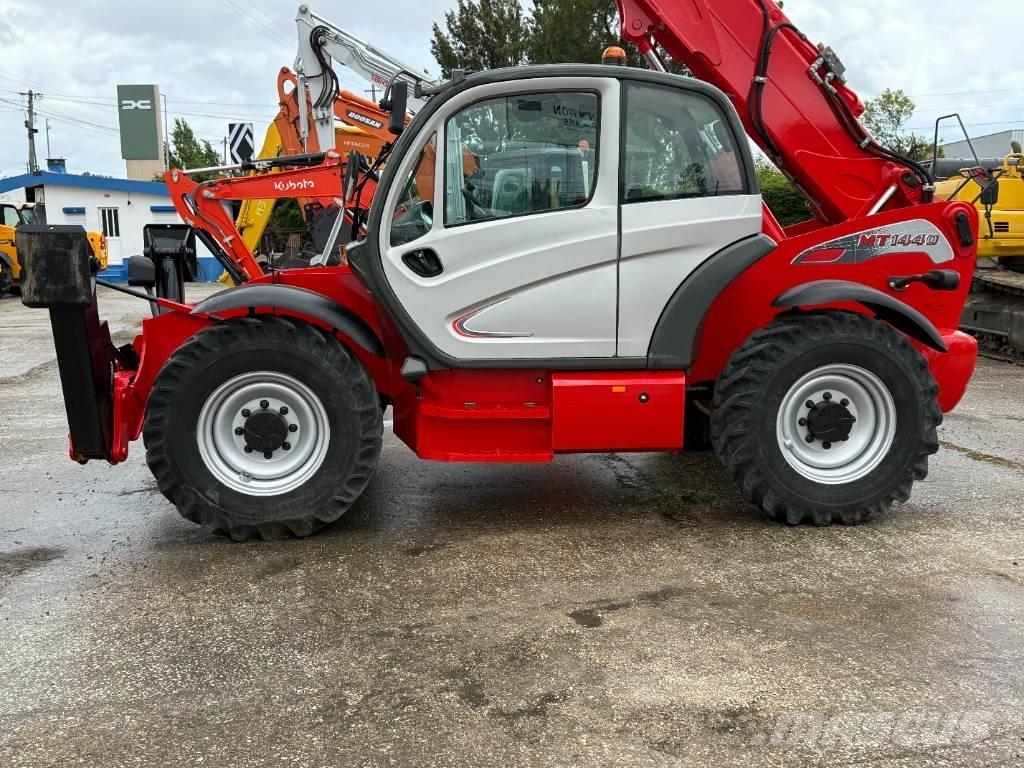 Manitou MT 1440 Sollevatori telescopici