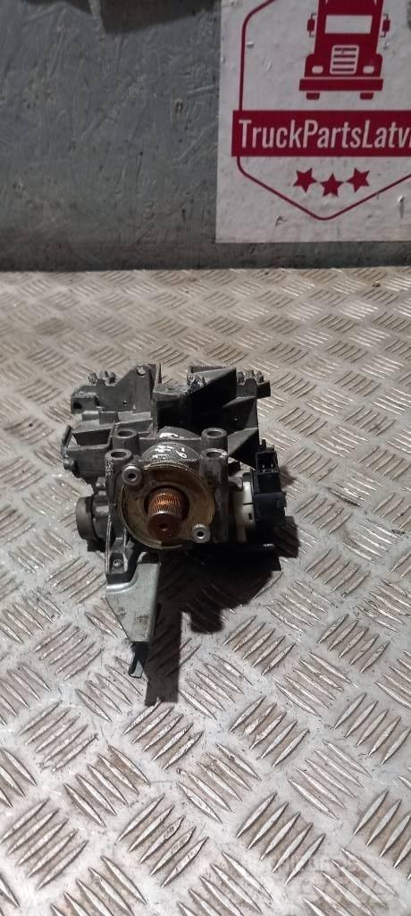 MAN TGX     7360051146 Cabine e interni
