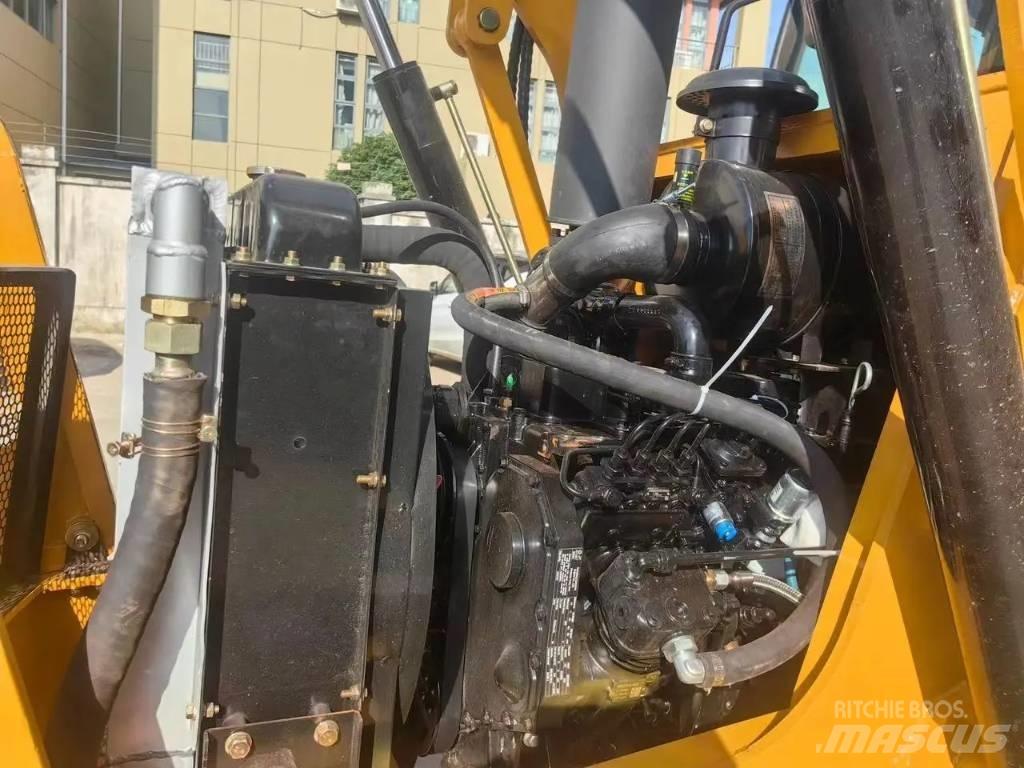 CAT 420 F Terne