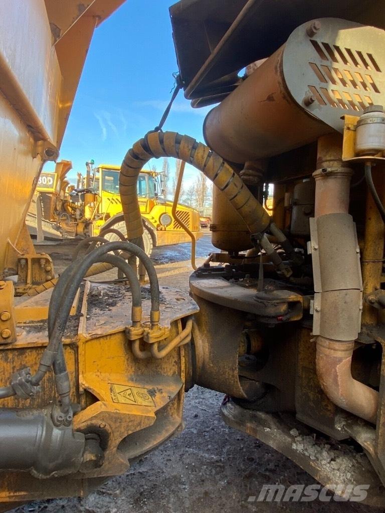 Volvo A 25 D Dumpers articolati