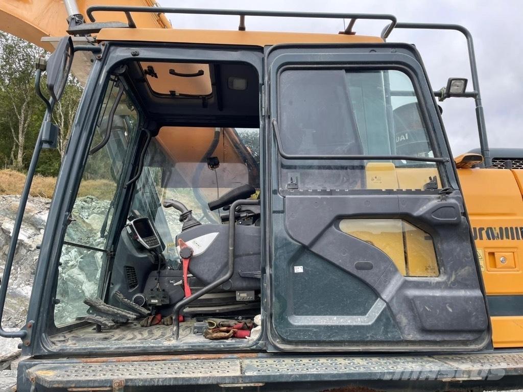 Hyundai HX 300 L Escavatori cingolati
