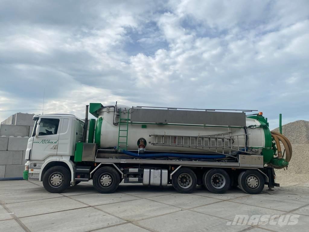 Amphitec Vortex 8000 Camion autospurgo