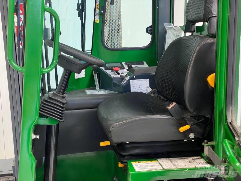 Combilift C4000 LPG Carrello elevatore retrattile a 4 vie