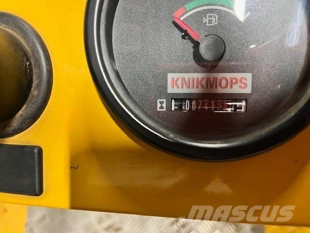 Knikmops KM 130 Pale gommate