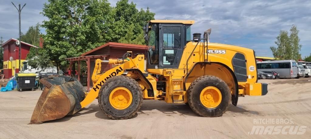 Hyundai HL 955 Pale gommate