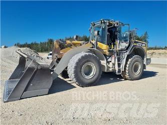 Komatsu WA 470-8 Pale gommate