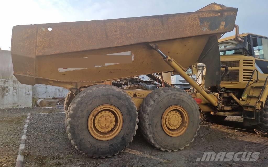 CAT 730 Dumpers articolati