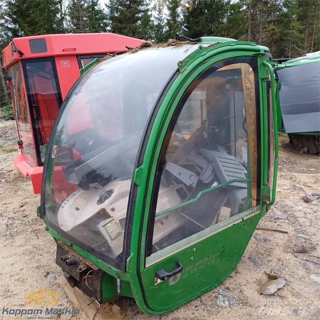 John Deere 1270e Cabine e interni