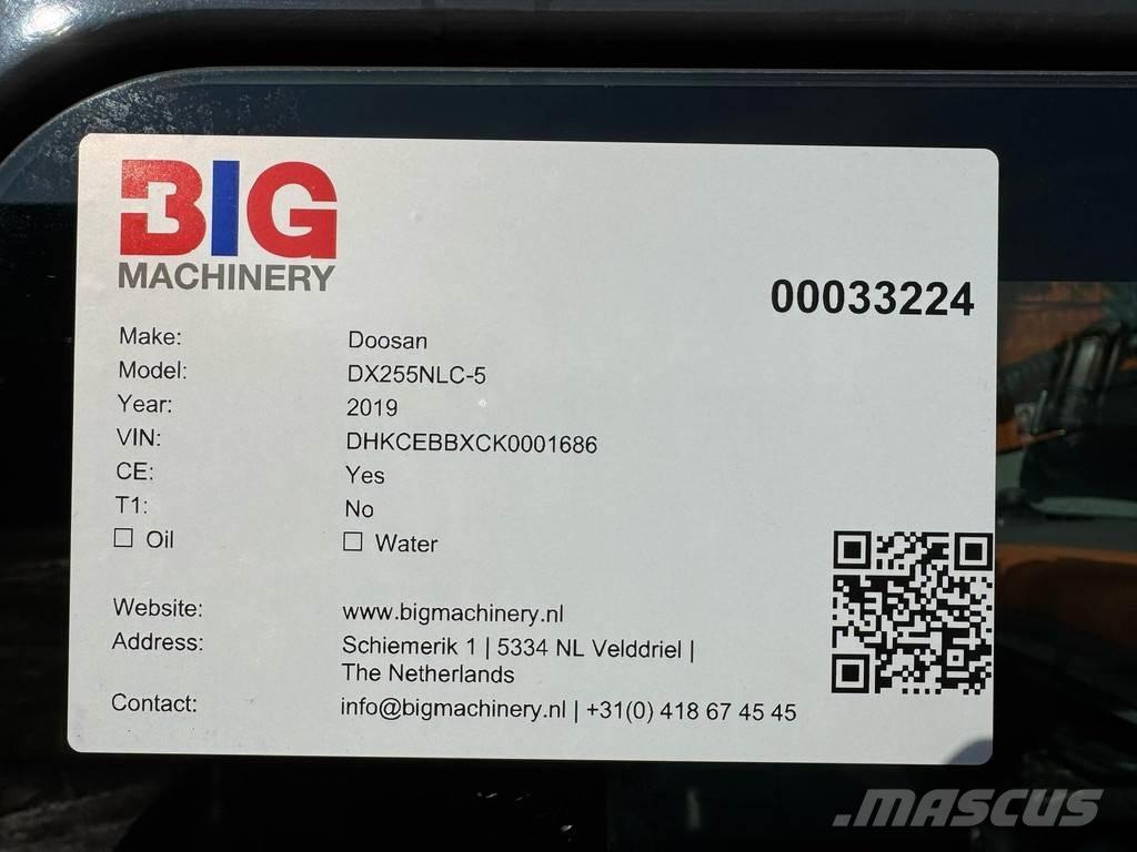 Doosan DX255NLC-5 Escavatori cingolati