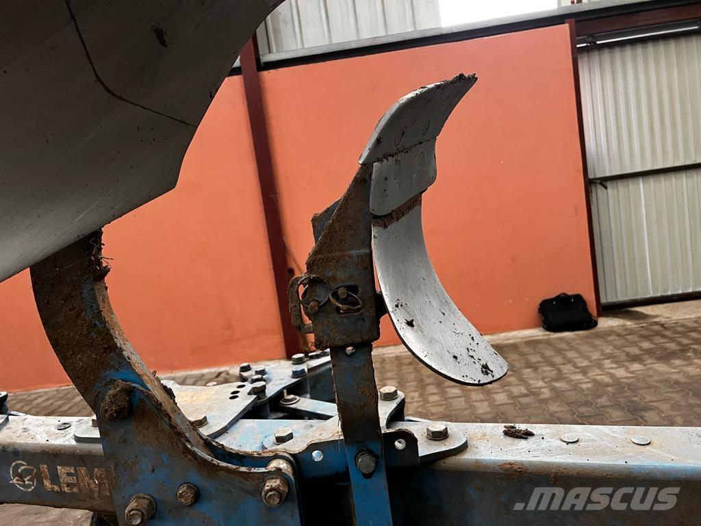 Lemken Juwel 8 Aratri convenzionali